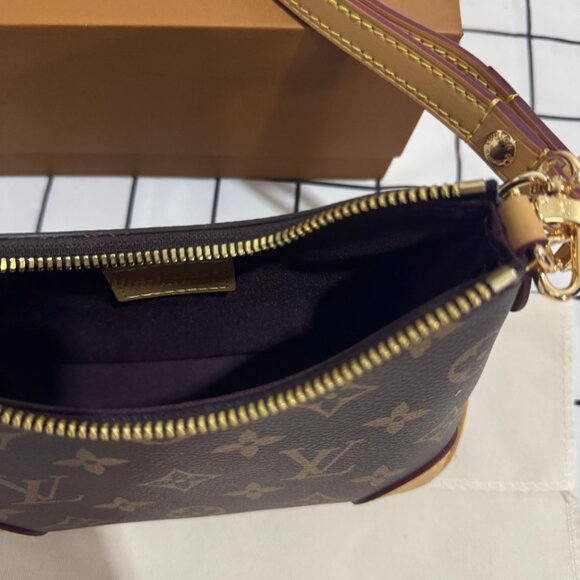 Louis Vuitton Nano Boulogne - Picture 8 of 9